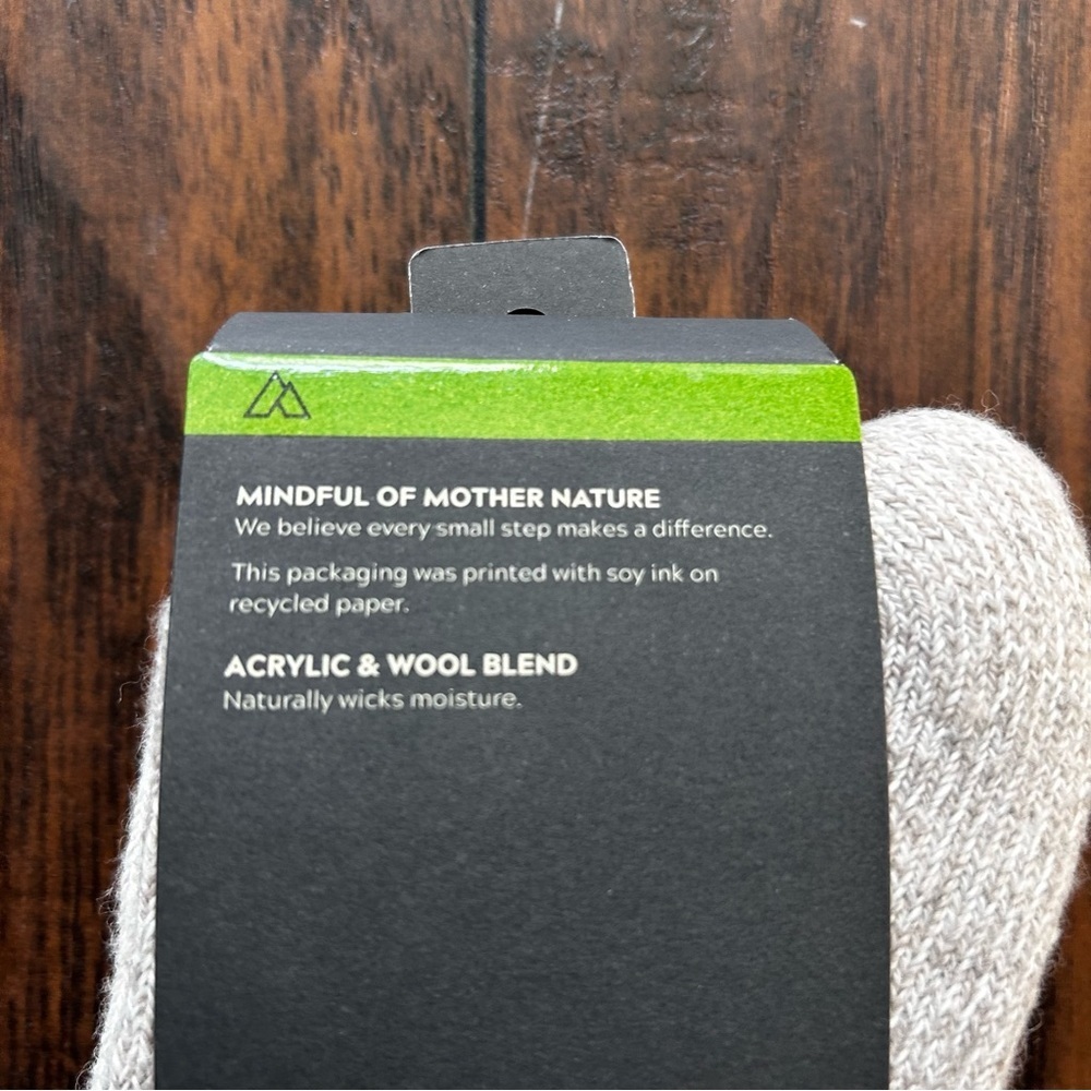 Alpine Design, Men Hiking Socks - Picture 2 of 2